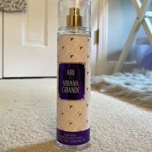 ari body mist by Ariana Grande